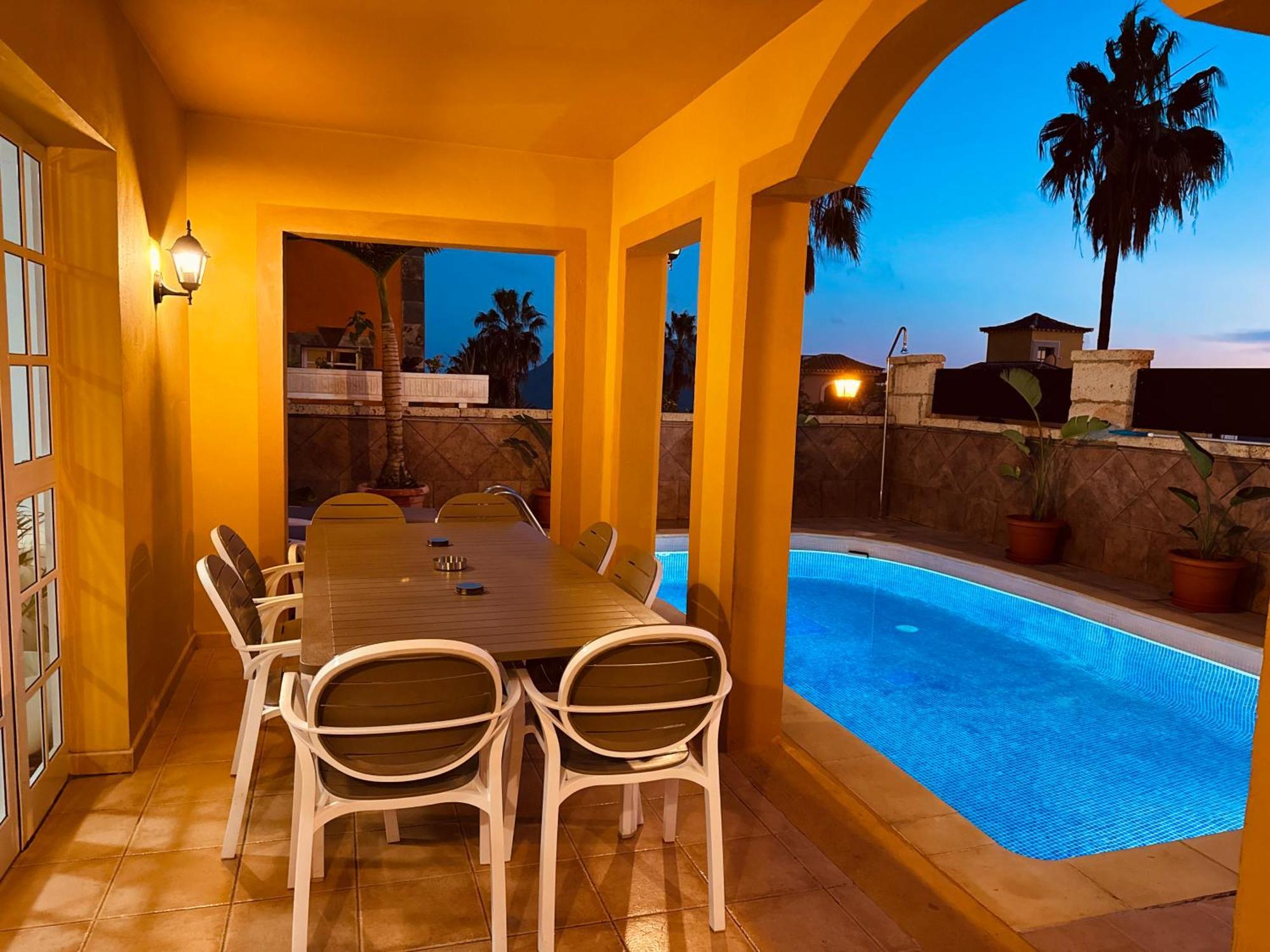 Villa Chayofa Exterior photo