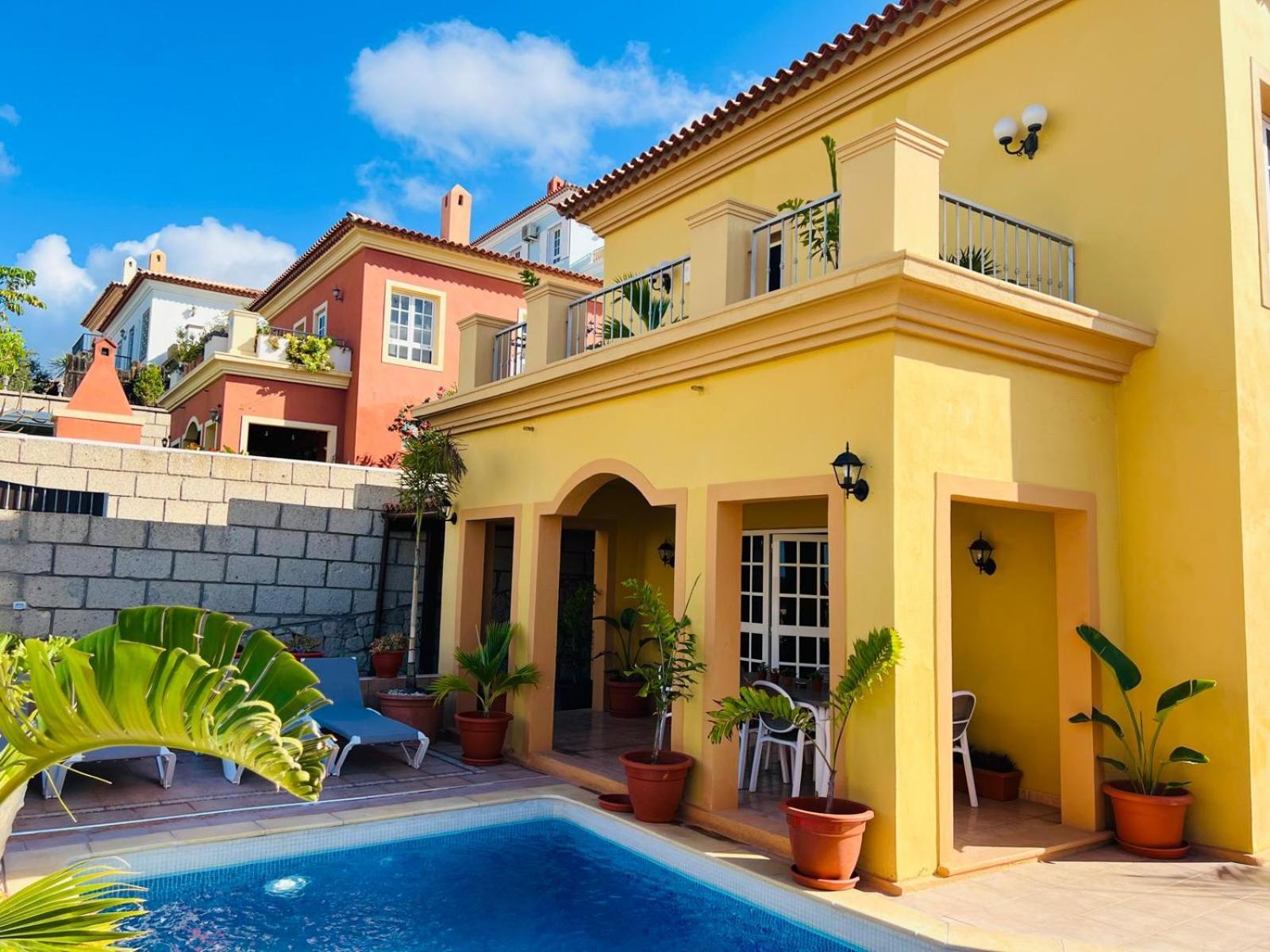 Villa Chayofa Exterior photo